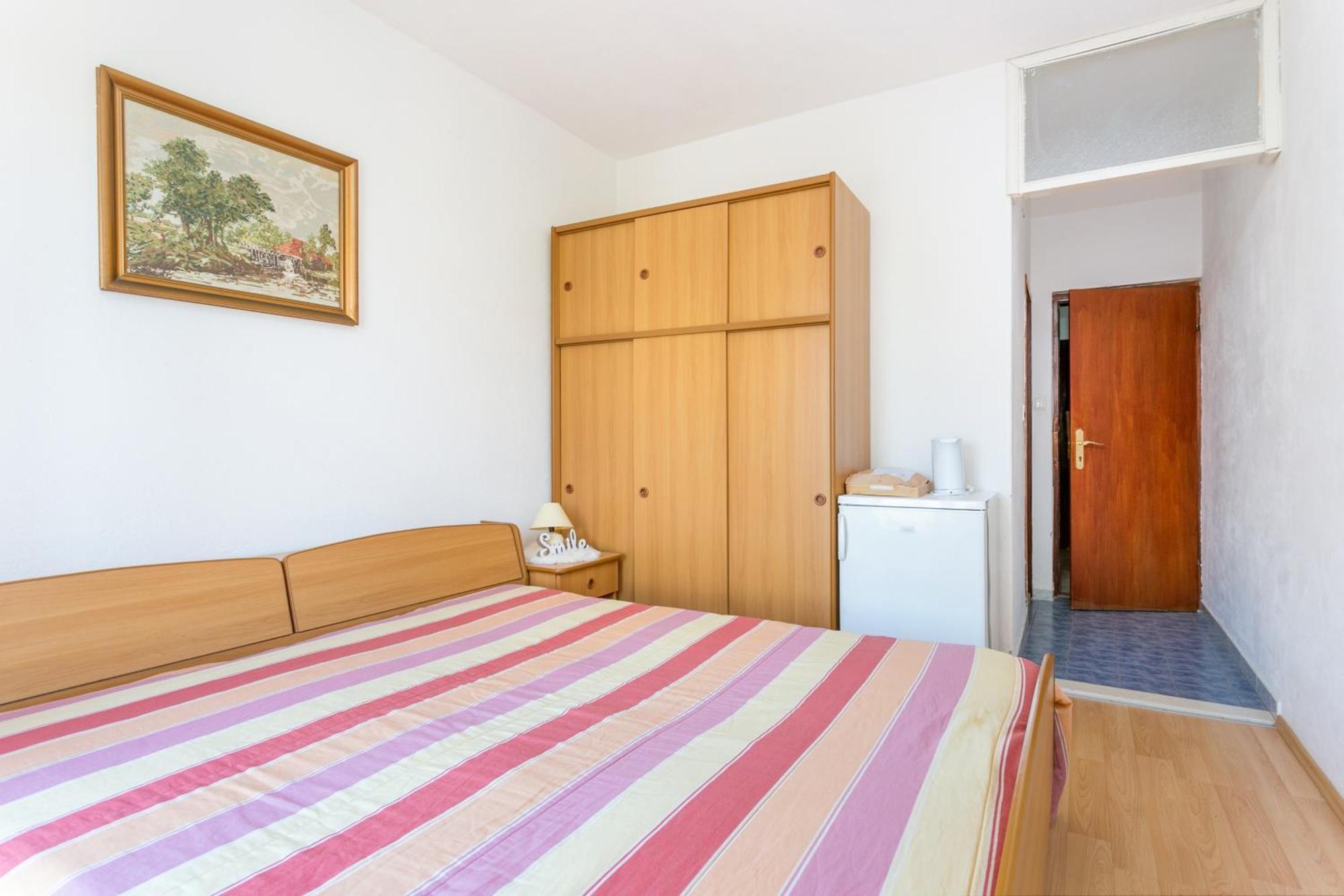 Double Room Supetar 5658D Exterior photo